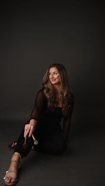 It’s the second week of January and I’m finally posting again for the first time since Christmas 🙈
 One of my New Year’s resolutions for my business is to post more than once a month, seriously! 😅 I have so many beautiful images I want to share with you, I just never seem to find the time to post on social media. This year I’m making it a priority to set time aside and schedule posts more regularly.

When we moved to England, I started offering professional makeup services for my clients and they absolutely loved it. Almost every client booked a makeup session for their shoot. For branding sessions (because how often do you update your brand photos? You want to look your best!) or for convenience with family, maternity, and newborn sessions(I mean, who wants to do their own makeup while trying to get the whole family ready for photos?).
I’m so excited to be able to offer that same high-quality experience here in Moore County.

Meet Carmen! Born and raised right here in Moore County, Carmen brings over 11 years of experience in the beauty industry. Some of her favorite makeup brands are Charlotte Tilbury, Fenty Beauty, Nars, Huda Beauty just to name of few! She truly knows how to create a look that photographs beautifully while still feeling like you. For outdoor sessions, she also offers the flexibility of having your makeup done at her studio or in the comfort of your own home.

 #MooreCountyMakeupArtist
#NCMakeupArtist
#BrandingPhotographer
#BrandPhotography
#PersonalBrandPhotographer
SouthernPinesPhotographer
MooreCountyPhotographer
NCPhotographer
LifestylePhotographer
StudioPhotography
PhotographyStudio
PinehurstPhotographer
SandhillsPhotographer
SouthernPinesNC
MooreCountyNC
PinehurstNC
AberdeenNC
SandhillsNC
SupportLocalNC
ShopLocalNC